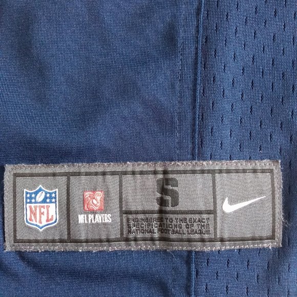 Nike NFL Seattle Seahawks Russell Wilson #3 On Field jersey size small - Picture 5 of 12